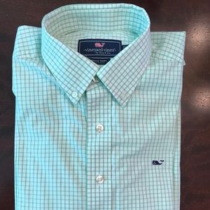 Vineyard Vines Classic Fit Button Down Shirt